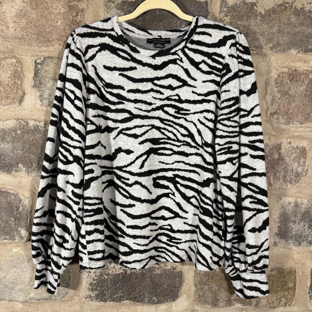 Social Standard By Sanctuary Sweater Woman's‎ Medium Gray Black Puff Sleeve